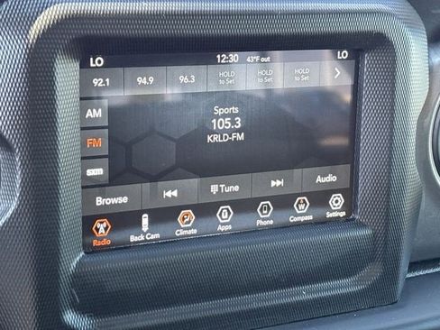 Used 2023 Jeep Wrangler Willys image 13