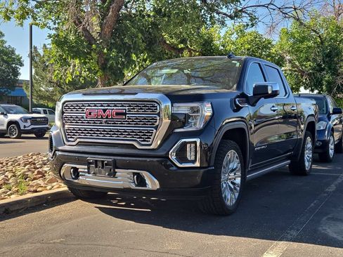 Used 2019 GMC Sierra 1500 Denali w/ Denali Ultimate Package AWD/4WD image 1