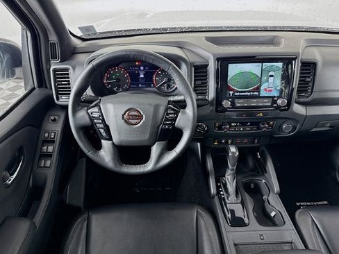 Used 2022 Nissan Frontier PRO-4X w/ Pro-4X Premium Package image 27