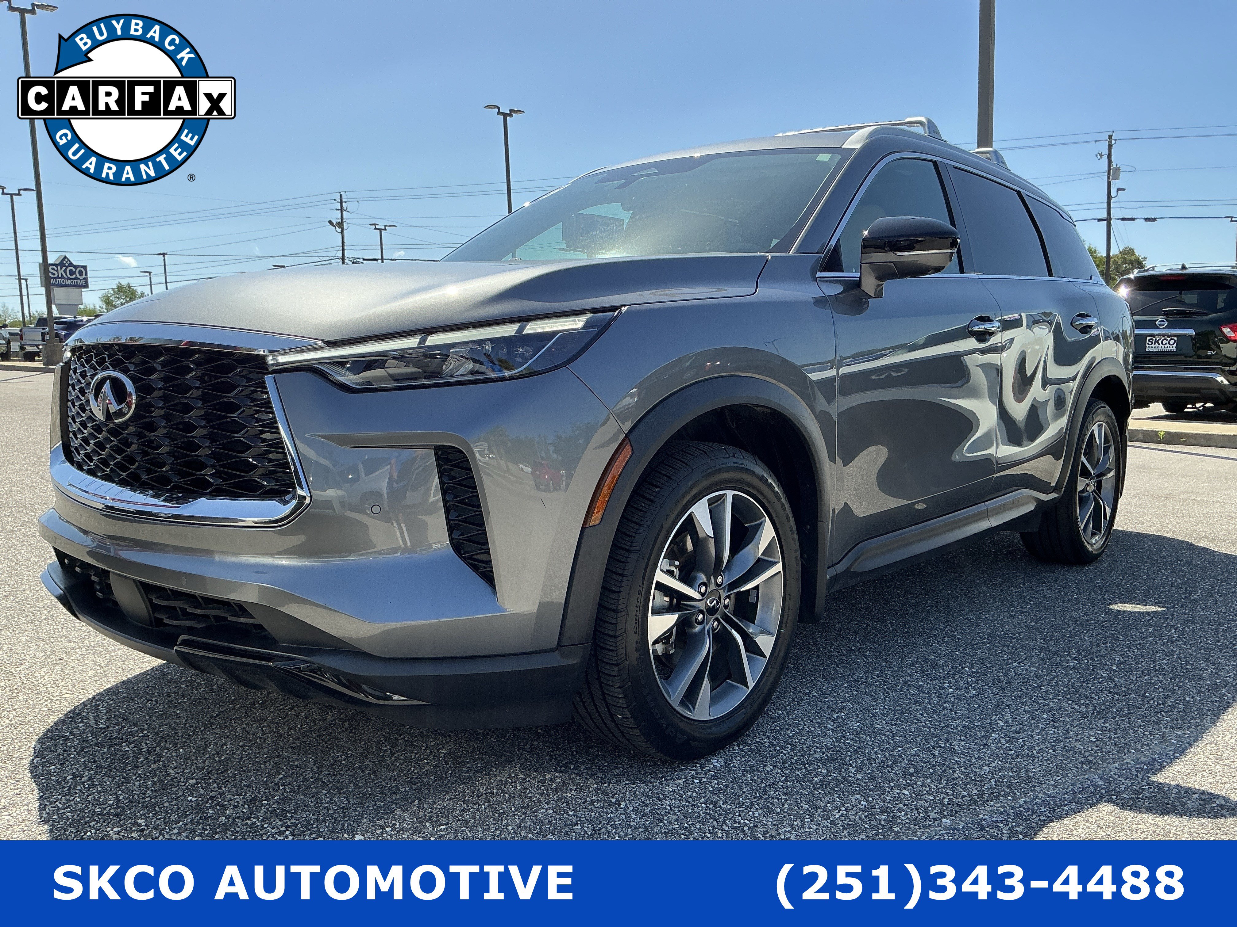 Used 2023 INFINITI QX60 Luxe w/ Cargo Package FWD image 1