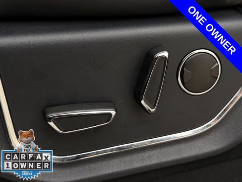 Used 2022 Ford Expedition Platinum image 7