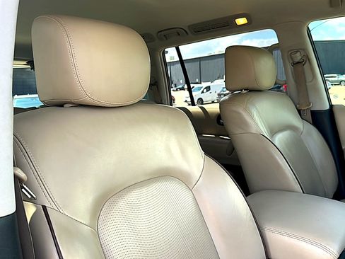 Used 2018 Nissan Armada Platinum RWD image 27