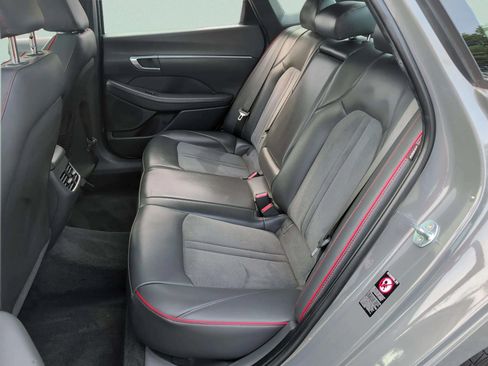 Used 2022 Hyundai Sonata SEL Plus w/ Preferred Accessory Package FWD image 28
