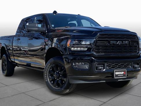 Used 2022 RAM 2500 Limited w/ Night Edition image 2