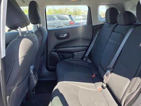 Used 2020 Jeep Compass Sport AWD/4WD image 17