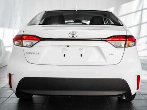 New 2026 Toyota Corolla LE image 5