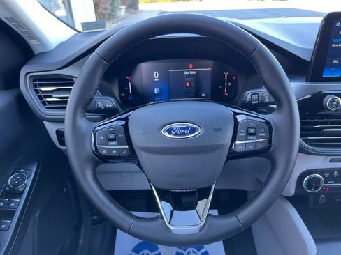 New 2026 Ford Escape Active w/ Cold Weather Package AWD/4WD image 12