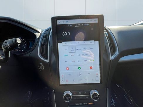 Used 2024 Ford Edge SEL w/ Convenience Package image 12