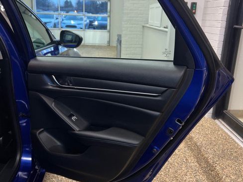 Used 2022 Honda Accord Sport Special Edition image 15