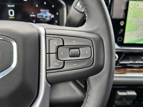 Used 2026 GMC Sierra 1500 Elevation AWD/4WD image 18