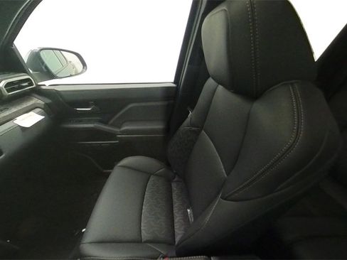 Certified 2025 Toyota Tacoma Limited image 31