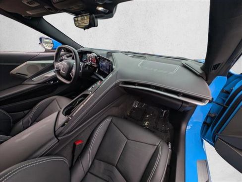 Used 2023 Chevrolet Corvette Stingray Preferred Cpe w/ Z51 Performance Package image 20