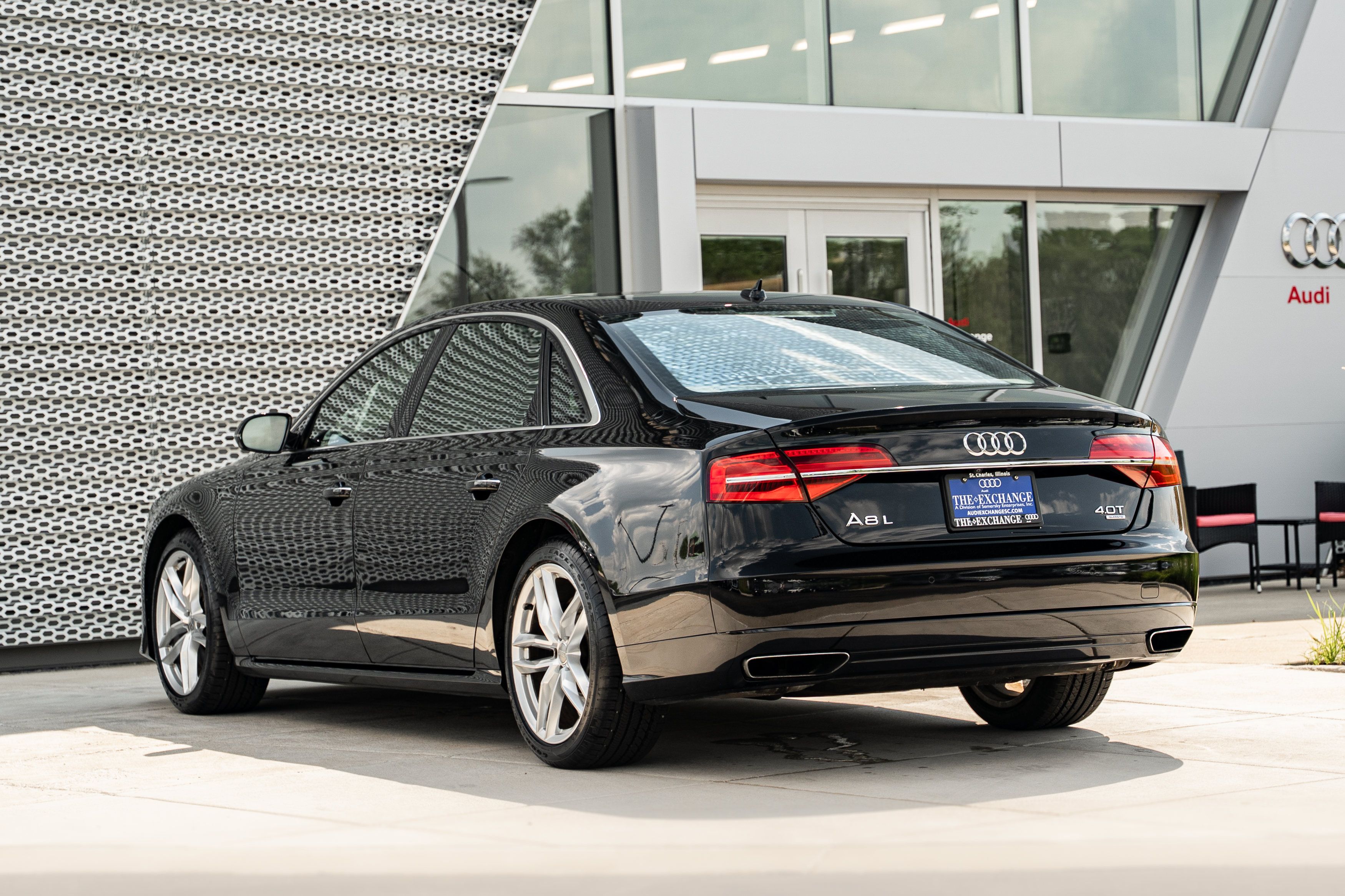 Used 2017 Audi A8 L 4.0T w/ Driver Assistance Package AWD/4WD image 5