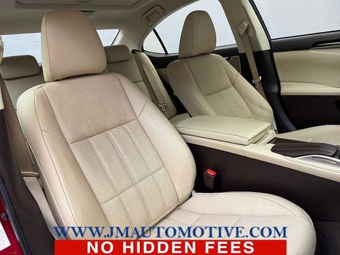 Used 2016 Lexus ES 350 FWD image 21
