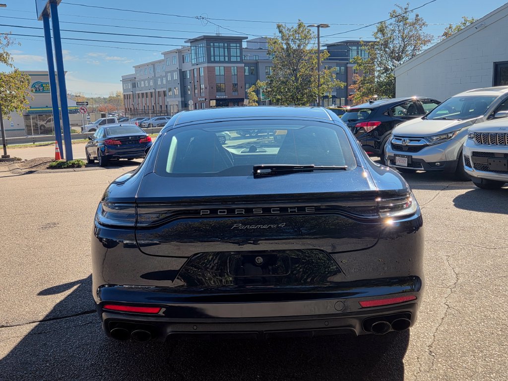 Used 2022 Porsche Panamera 4 Platinum Edition w/ Assistance Package AWD/4WD image 5