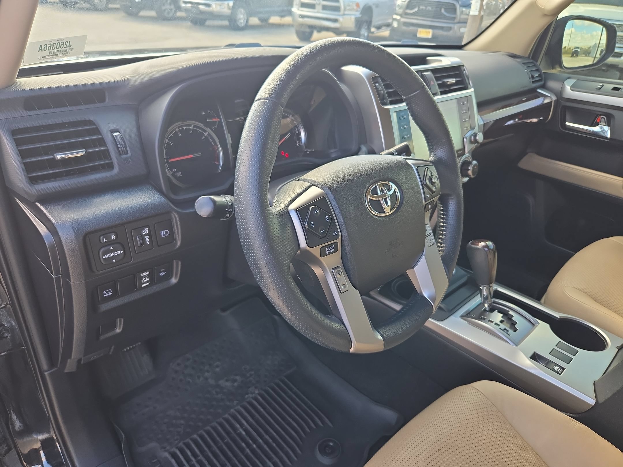 Used 2024 Toyota 4Runner Limited AWD/4WD image 10