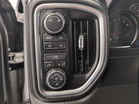 Used 2019 Chevrolet Silverado 1500 LT w/ All-Star Edition AWD/4WD image 10
