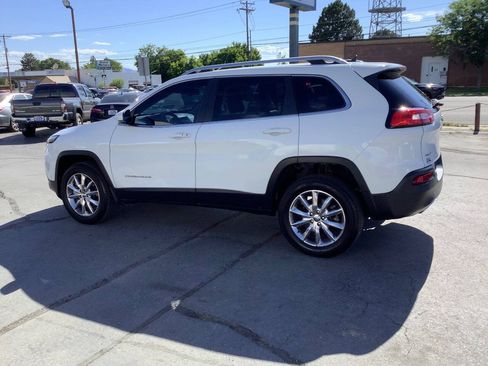 Used 2014 Jeep Cherokee Limited w/ Technology Group AWD/4WD image 10