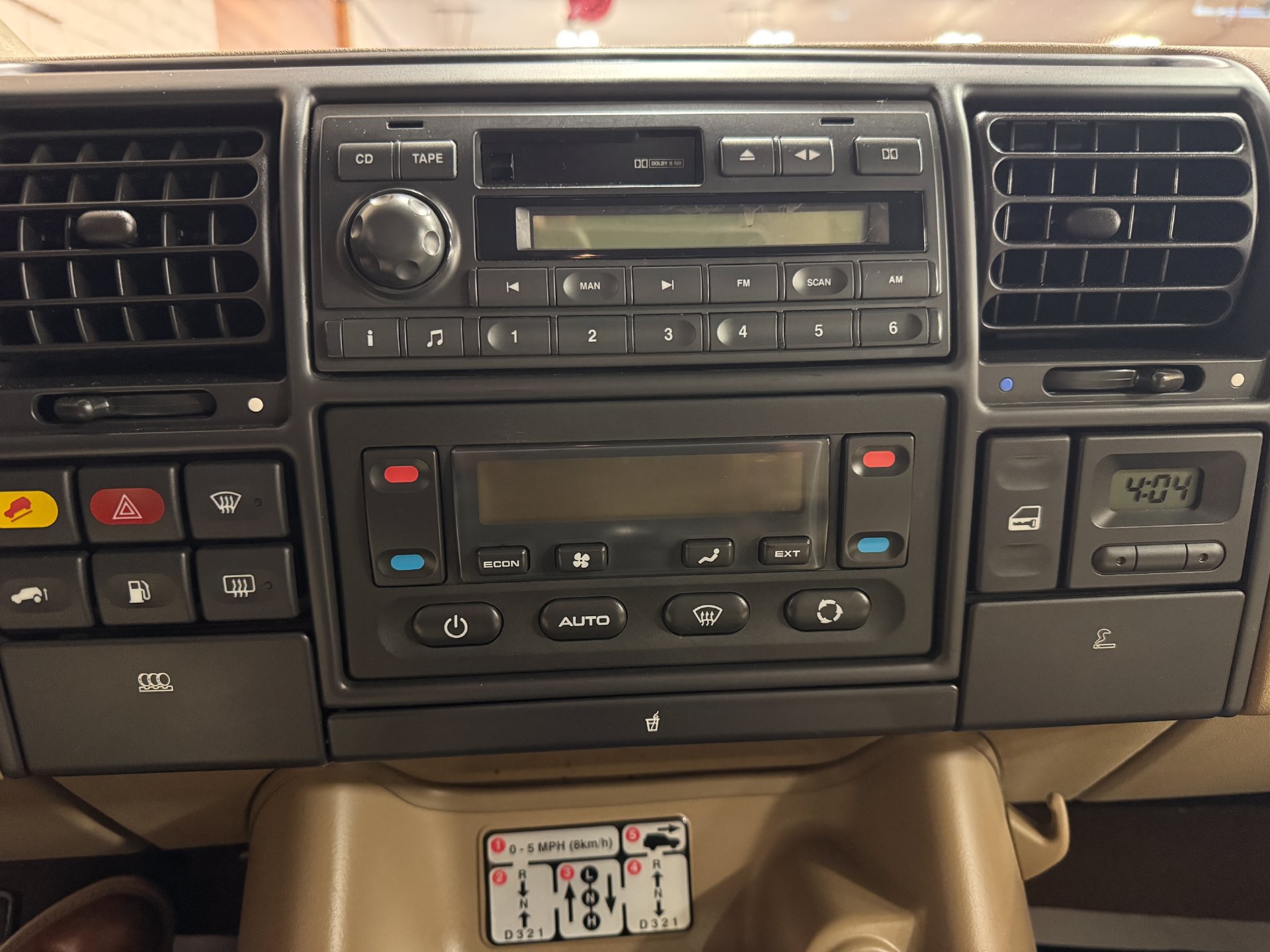 Used 2000 Land Rover Discovery AWD/4WD image 49