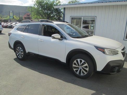 Used 2020 Subaru Outback Premium w/ Popular Package #1 AWD/4WD image 1