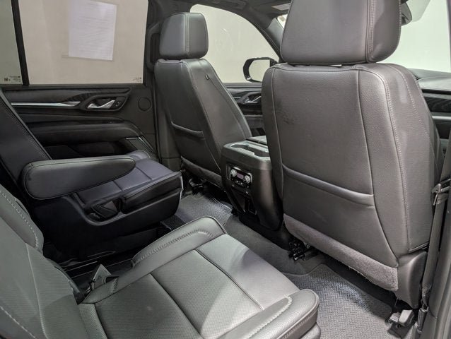 Used 2024 GMC Yukon Denali AWD/4WD image 18