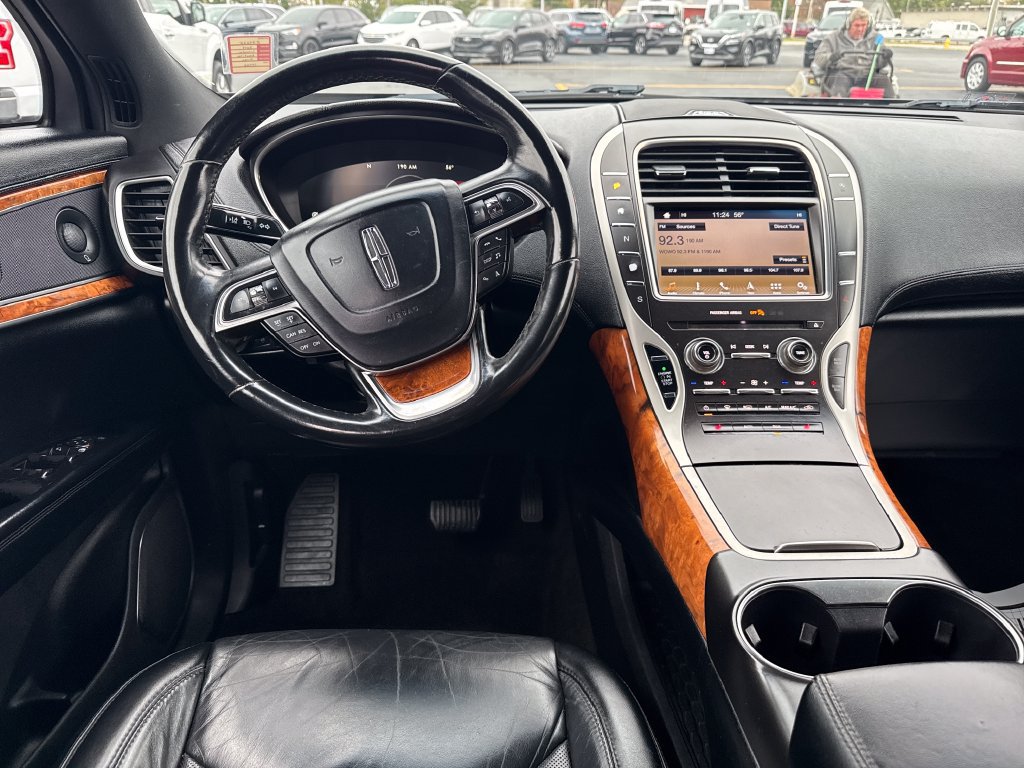 Used 2019 Lincoln Nautilus Select FWD image 8