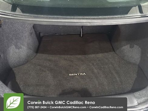 Used 2019 Nissan Sentra SR image 28