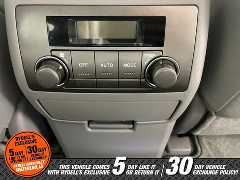 Used 2009 Toyota Highlander Limited AWD/4WD image 19
