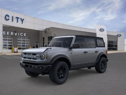 New 2025 Ford Bronco Big Bend w/ Black Diamond Package
