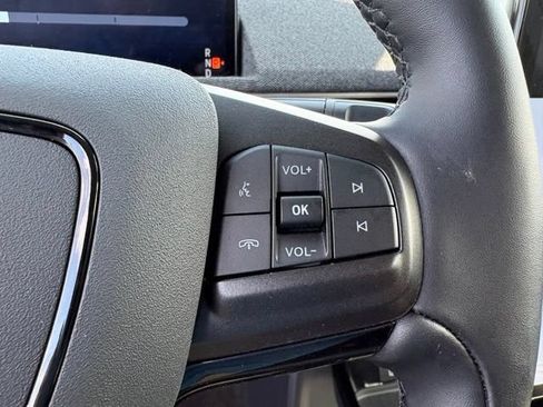 Used 2025 Ford Mustang Mach-E Premium AWD/4WD image 25