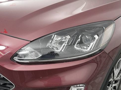 Used 2022 Ford Escape SEL FWD image 24