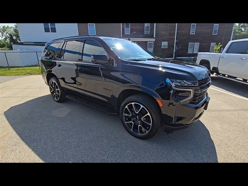 Used 2023 Chevrolet Tahoe RST w/ Luxury Package AWD/4WD image 2