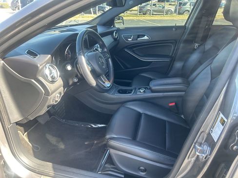 Used 2020 Mercedes-Benz GLA 250 4MATIC image 12