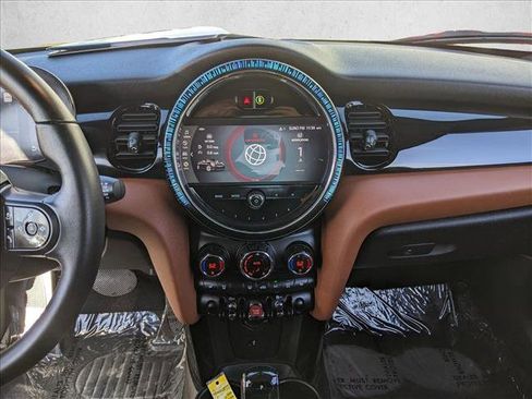 Certified 2023 MINI Cooper Convertible w/ Signature Upholstery Package image 13