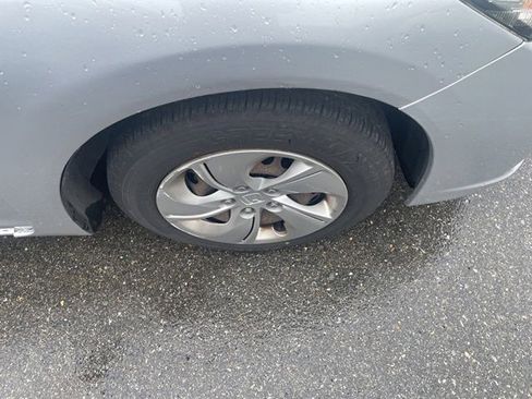 Used 2014 Honda Civic LX image 11