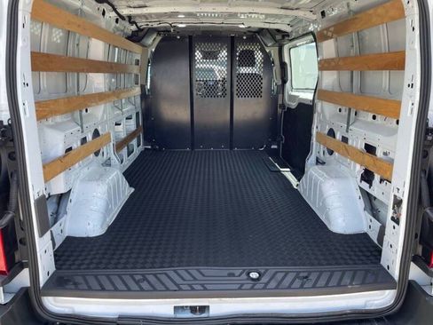 Used 2025 Ford Transit 250 Low Roof w/ Exterior Upgrade Package RWD image 10