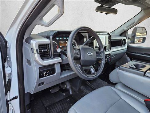 Used 2025 Ford F250 XL w/ XL Driver Assist Package AWD/4WD image 9