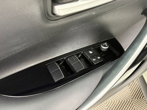 Used 2020 Toyota Corolla XSE image 14