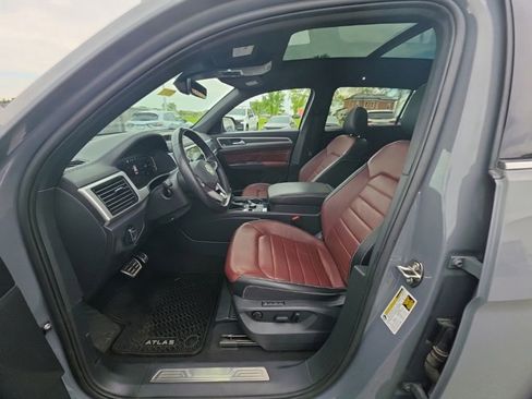 Used 2023 Volkswagen Atlas Cross Sport SEL Premium R-Line AWD/4WD image 13