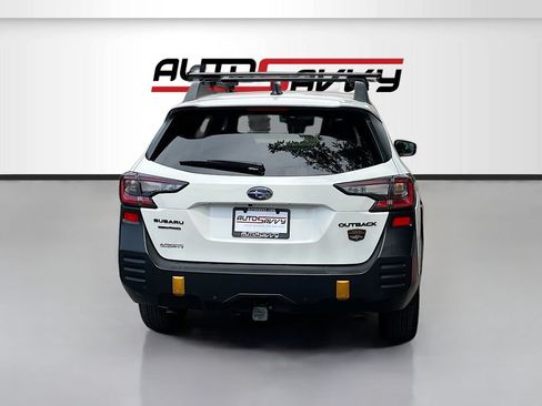Used 2025 Subaru Outback Wilderness AWD/4WD image 6