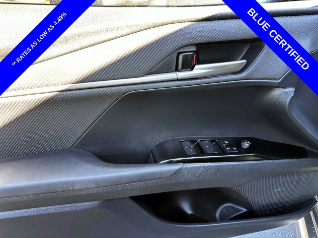 Used 2025 Toyota Camry SE FWD image 10