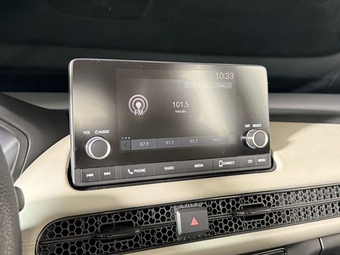 Used 2025 Honda HR-V LX image 23