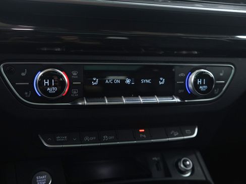 Used 2018 Audi Q5 Prestige w/ Prestige Package image 23