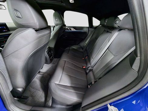 Used 2026 BMW i4 eDrive40 w/ M Sport Package RWD image 28