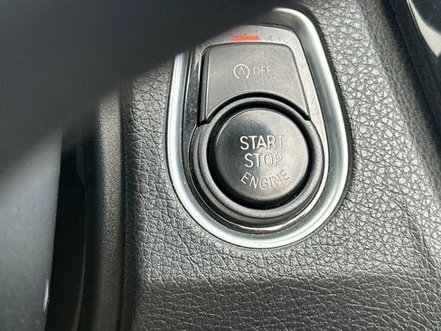 Used 2018 BMW 430i Convertible image 30