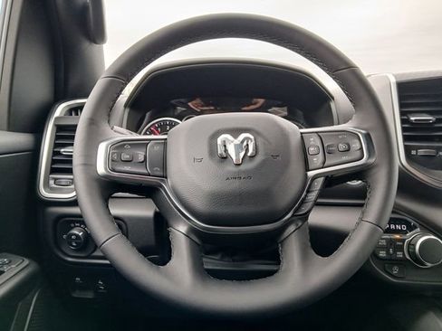 New 2026 RAM 1500 4x4 Crew Cab image 19