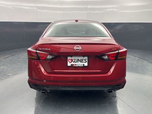 Used 2025 Nissan Altima 2.5 SR image 6