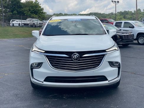 Certified 2024 Buick Enclave Premium image 2