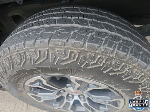 Used 2022 GMC Sierra 1500 SLE AWD/4WD image 22