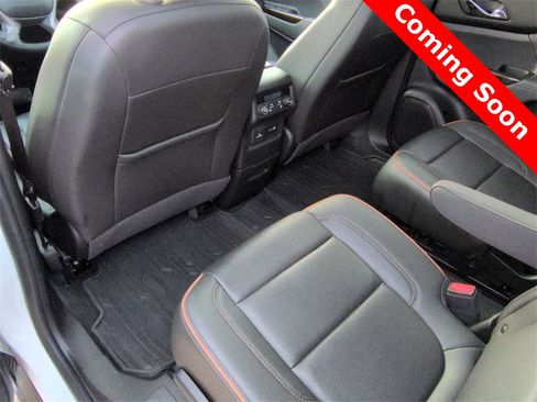 Used 2023 GMC Acadia AT4 w/ Preferred Package image 18